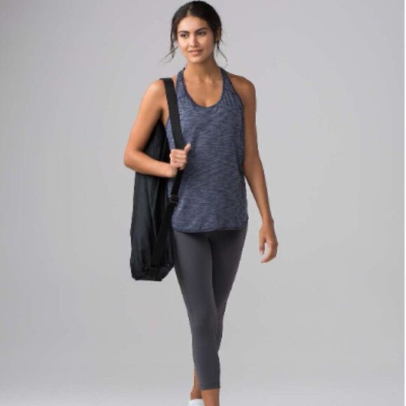 Lululemon Essential Tank - Picture 7 of 8